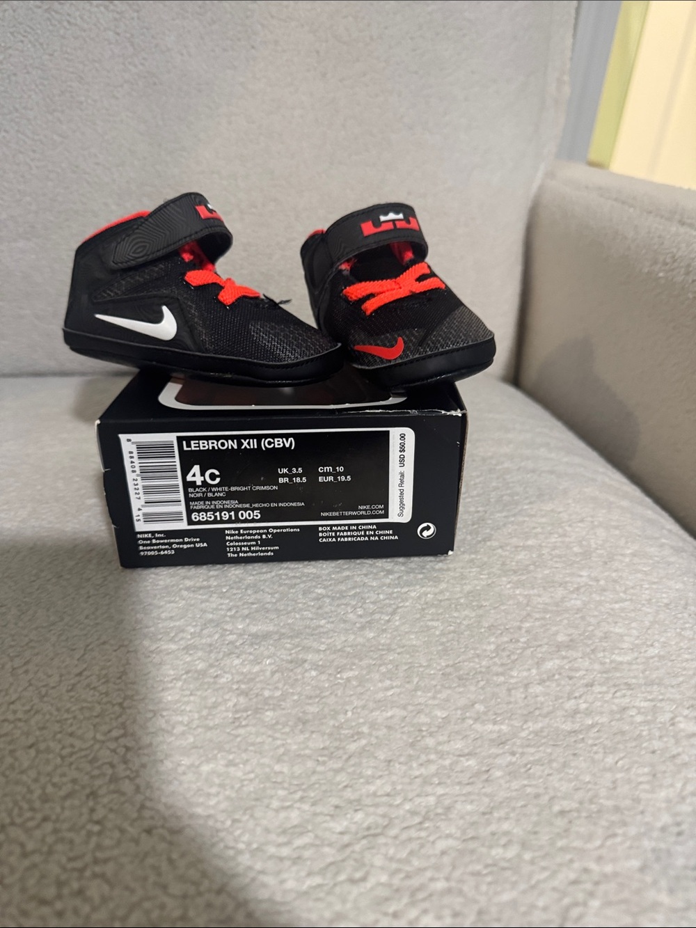 Nike Kids Black and Red High-Top Sneakers